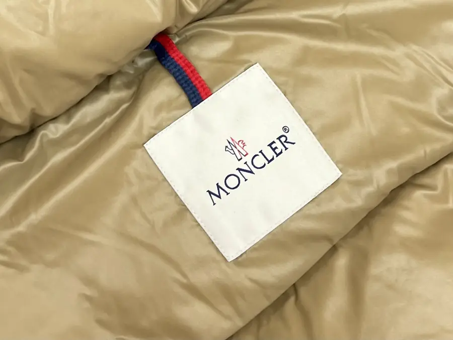 몽클레어 파르나이바 롱다운 재킷
