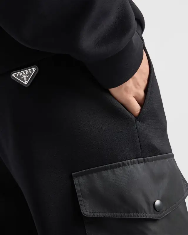 프라다 리나일론 디테일 코튼 트랙 팬츠
