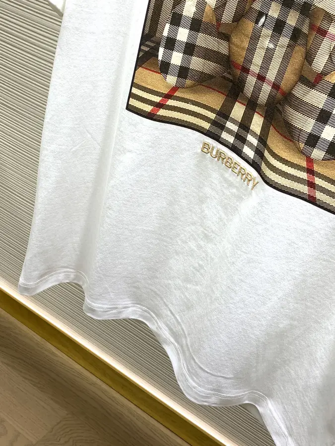 버버리 토마스 베어 코튼 티셔츠
