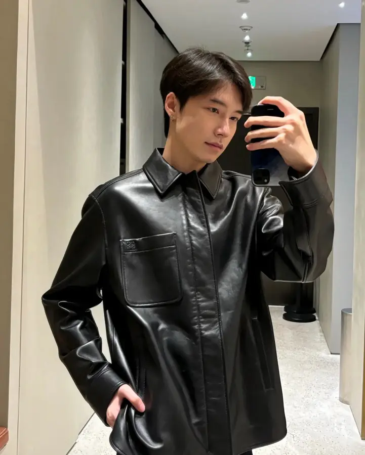로에베 나파 램스킨 오버셔츠