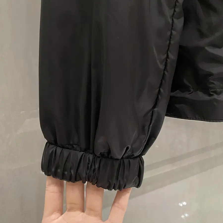 버버리 리버시블 체크 패턴 후드 버튼 자켓 블랙