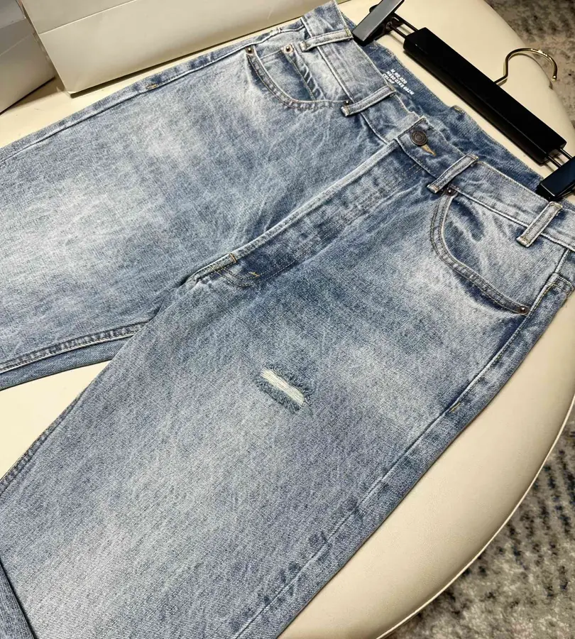 셀린느 웨슬리 진