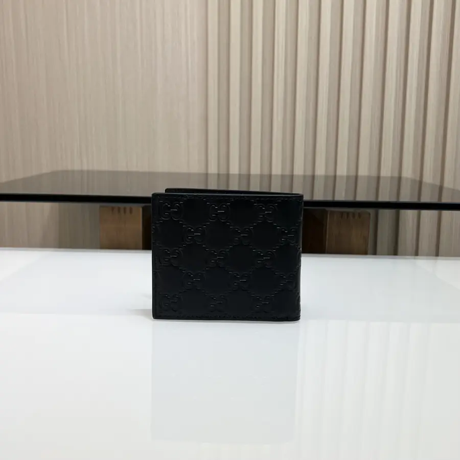 구찌 시그니처 레더 반지갑
