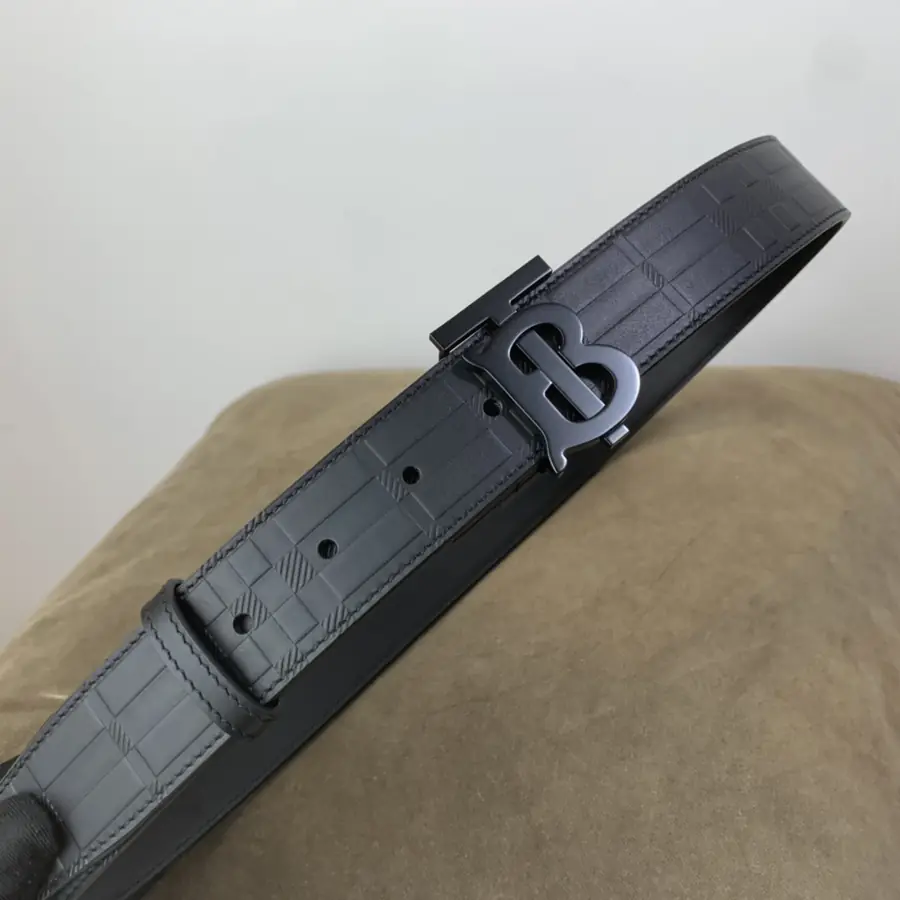 버버리 레더 TB 모노그램 벨트 블랙 34mm