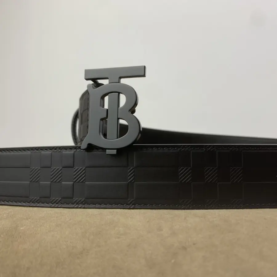 버버리 레더 TB 모노그램 벨트 블랙 34mm