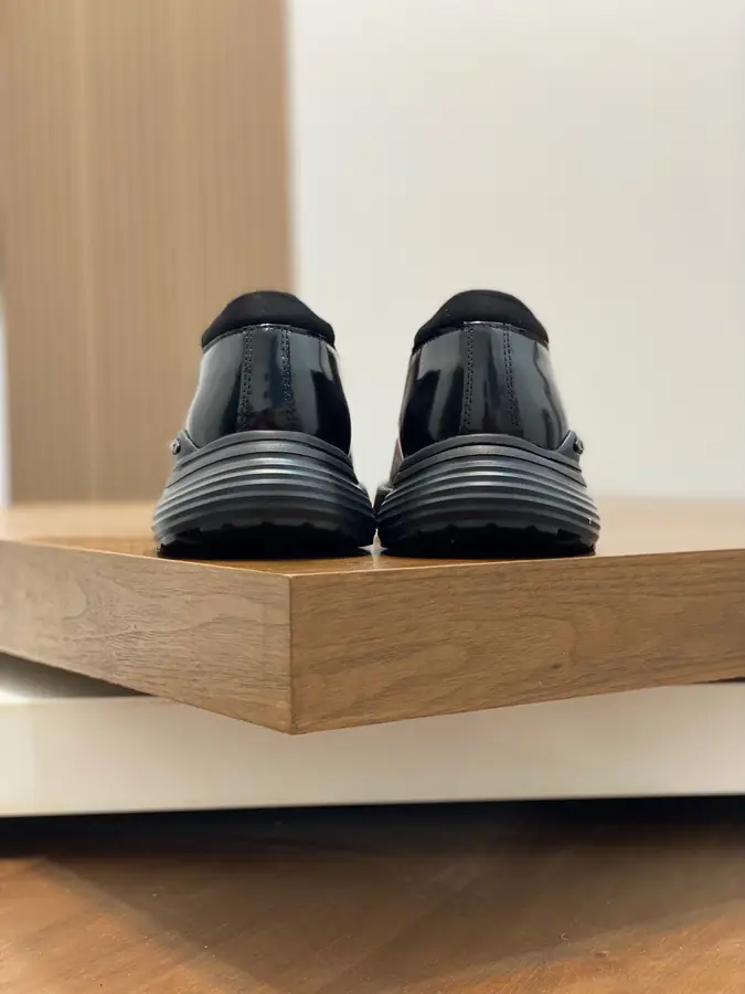 디올 컴뱃 더비 슈즈 블랙