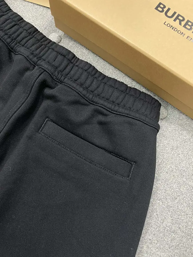버버리 EKD 코튼 조깅 팬츠