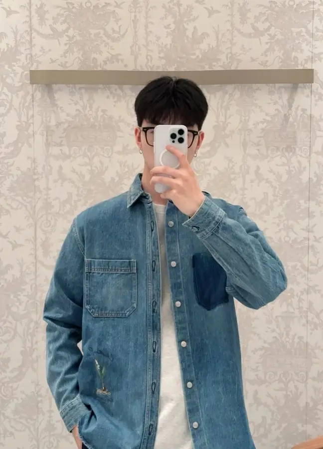 디올 코튼 트윌 클래식 핏 자수 셔츠