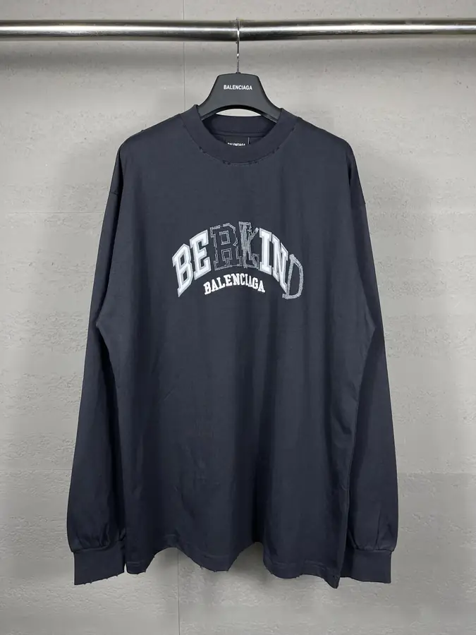 발렌시아가 BERKIND 로고 스웨트셔츠