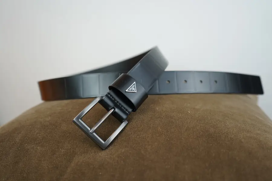 프라다 스무스 레더 벨트 블랙 34mm