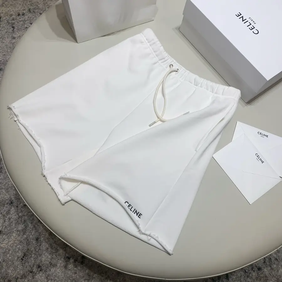 셀린느 코튼 플리스 루즈 쇼츠 화이트