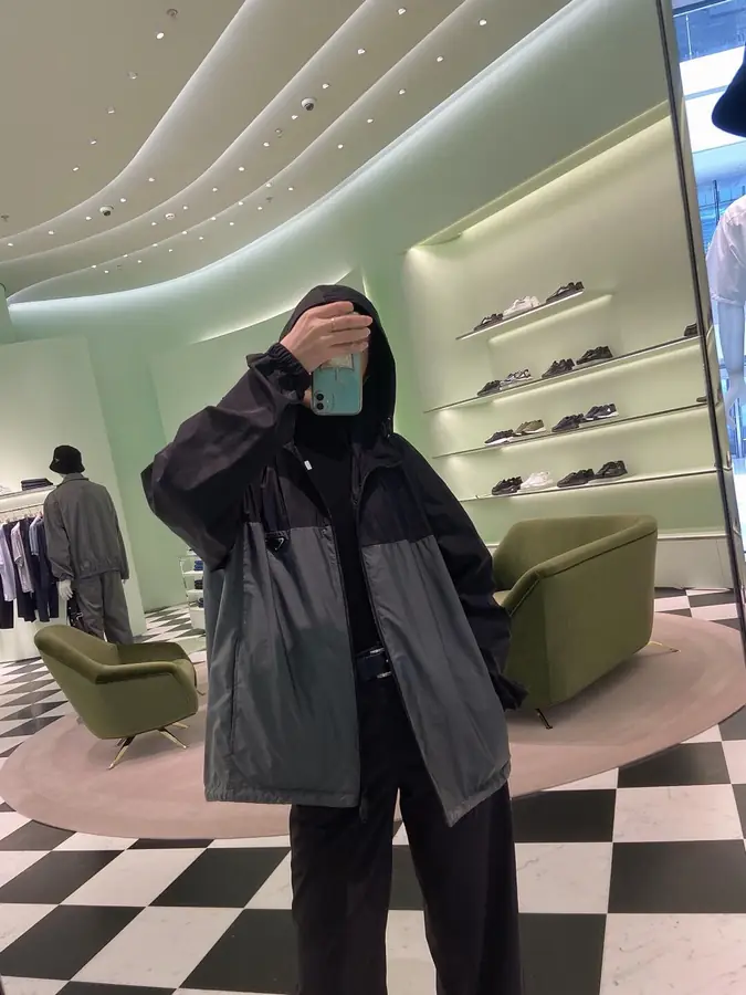 프라다 리나일론 재킷