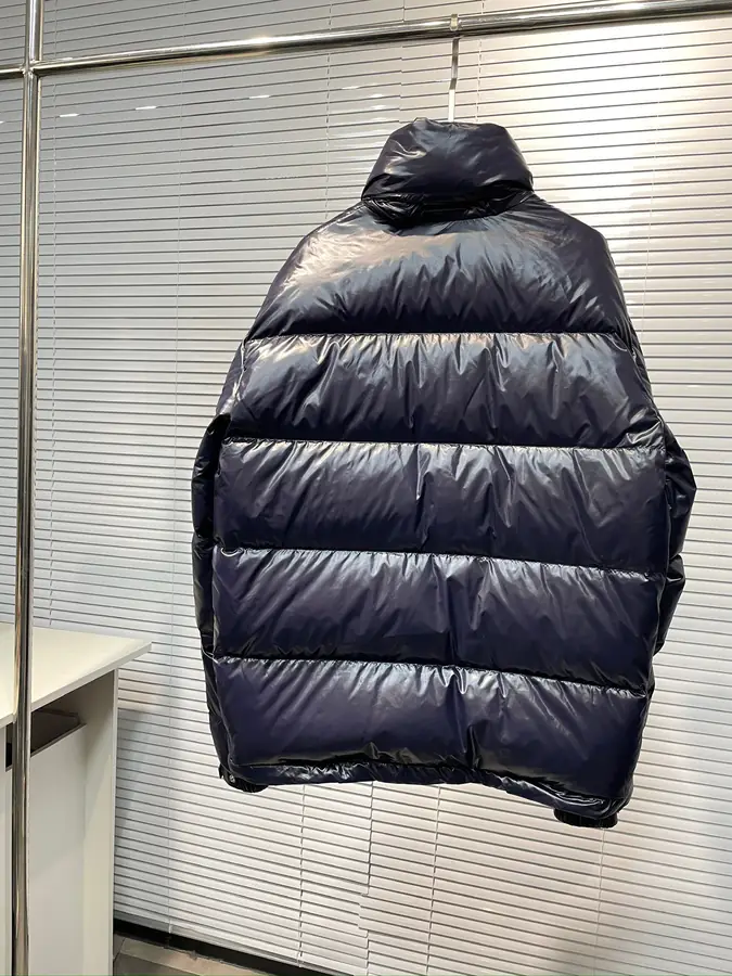 프라다 리나일론 패딩 다운 자켓 블루