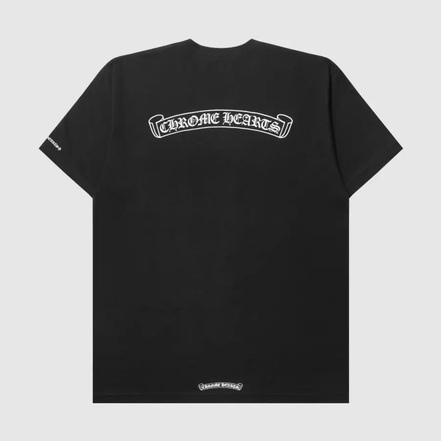 남녀공용 크롬하츠 스크롤 로고 포켓 티셔츠 (2color)
