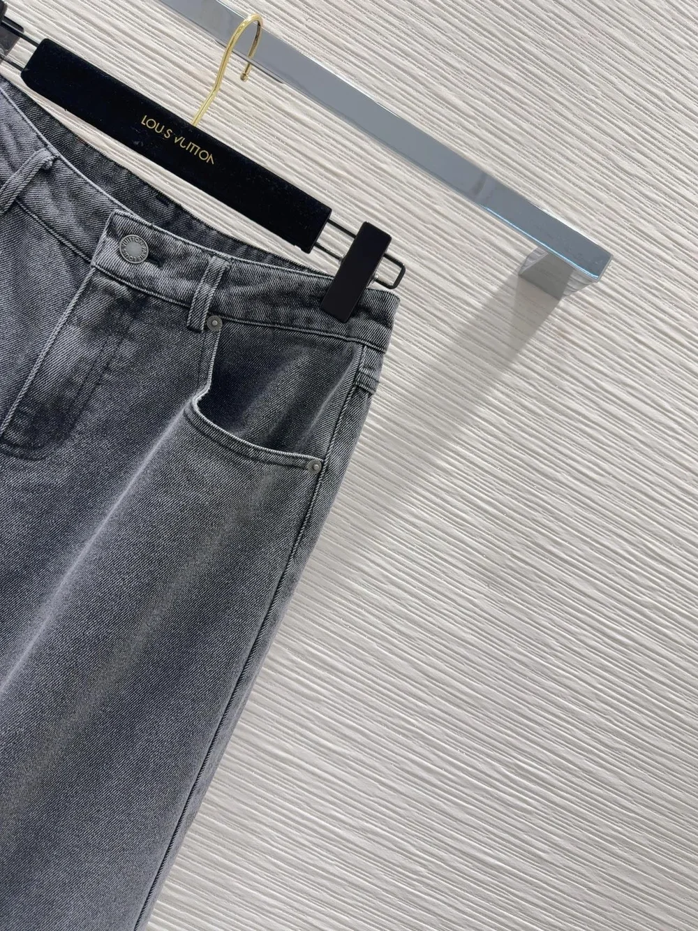루이비통 워시드 데님 와이드 레그 진