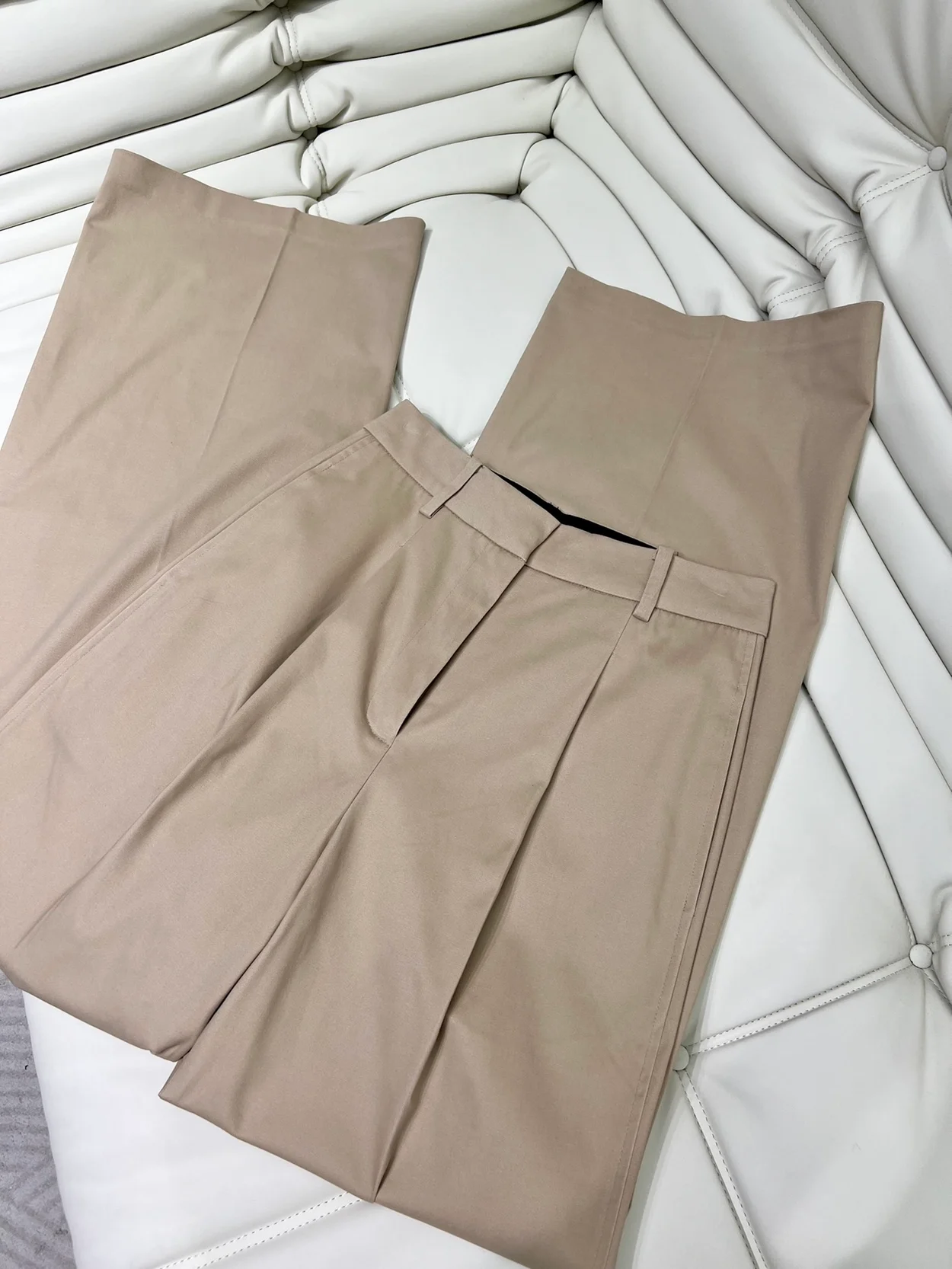 디올 와이드 팬츠