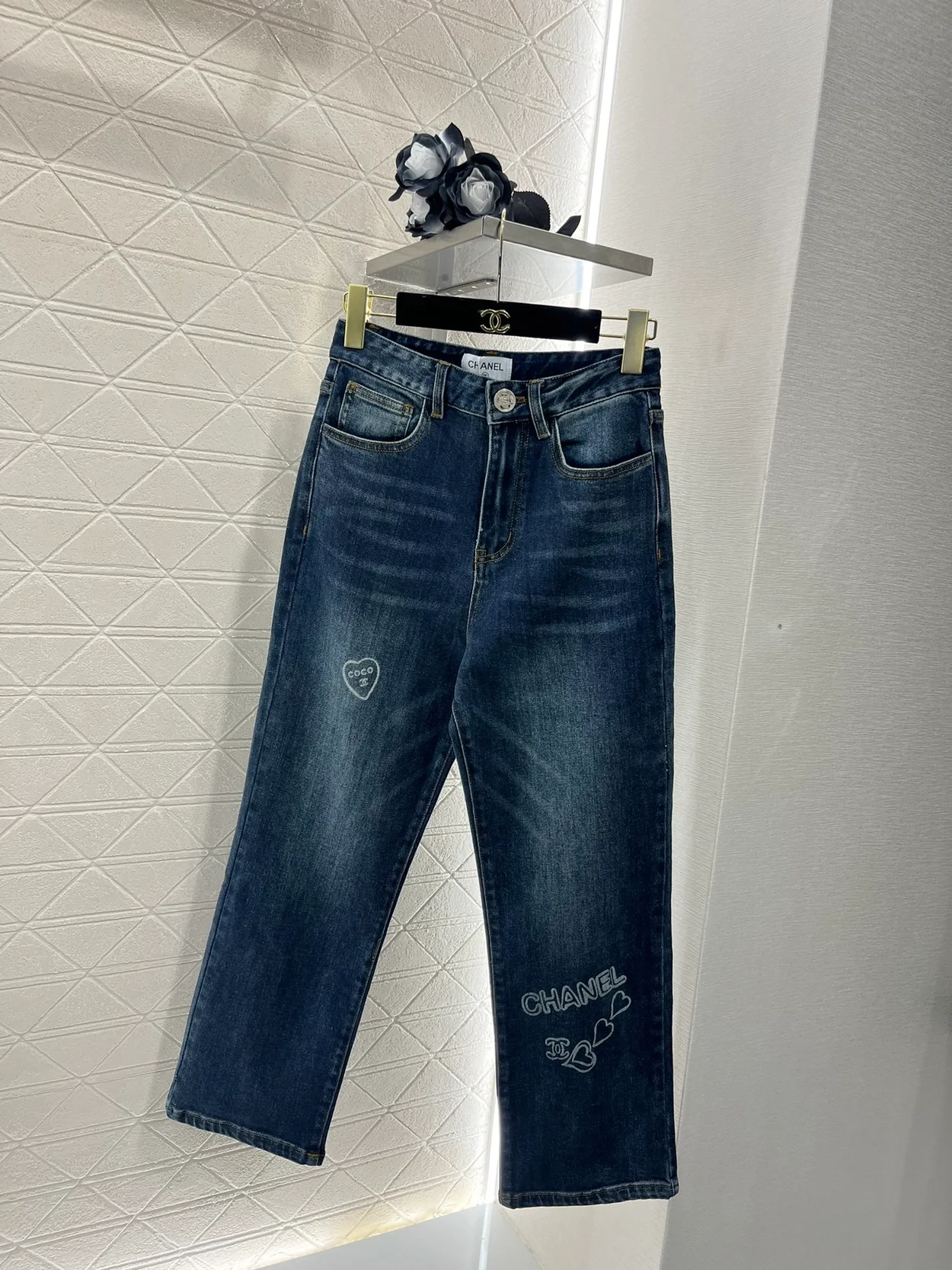 샤넬 자수 워싱 데님