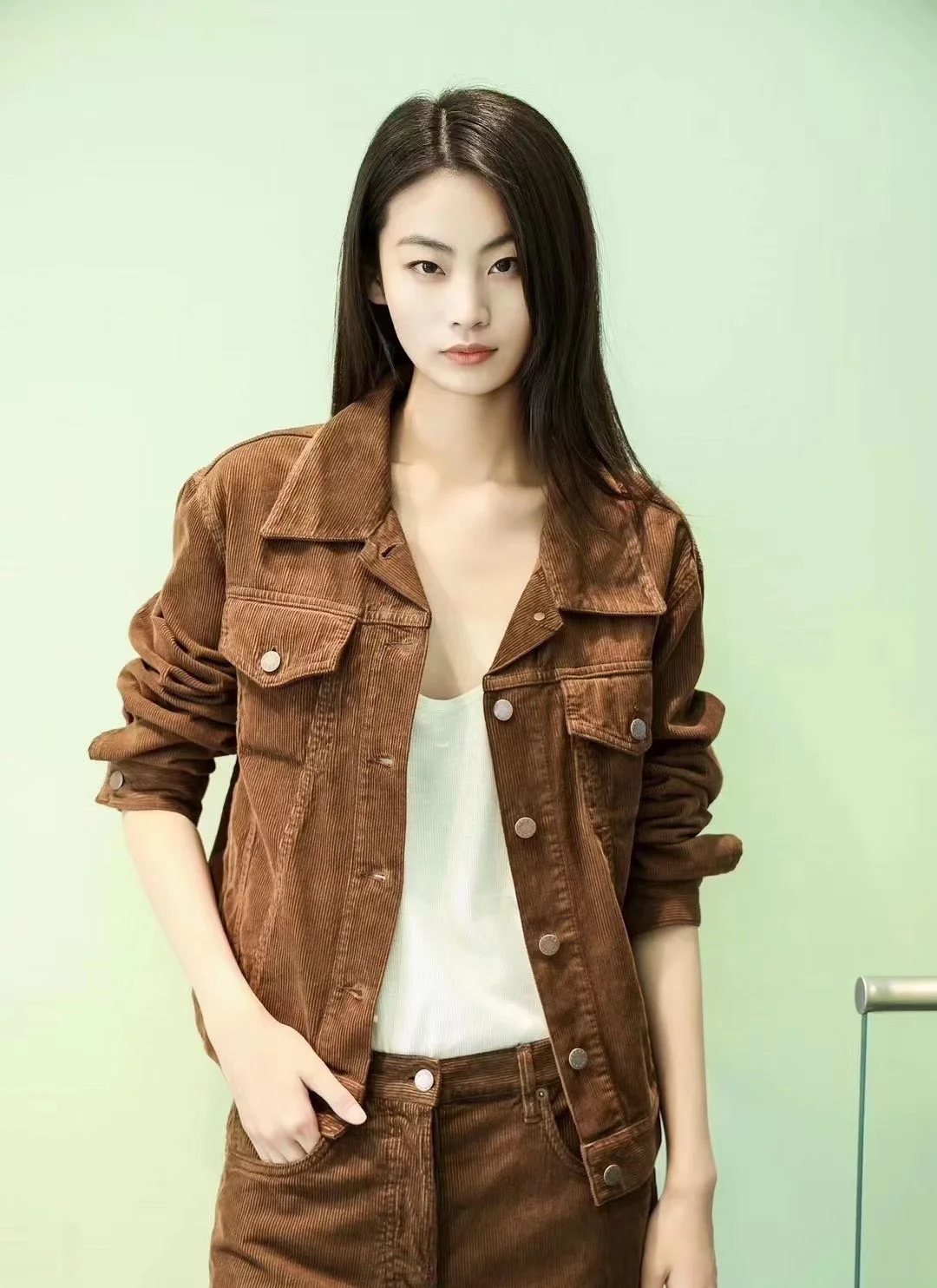 프라다 와이드 레그 코듀로이 팬츠