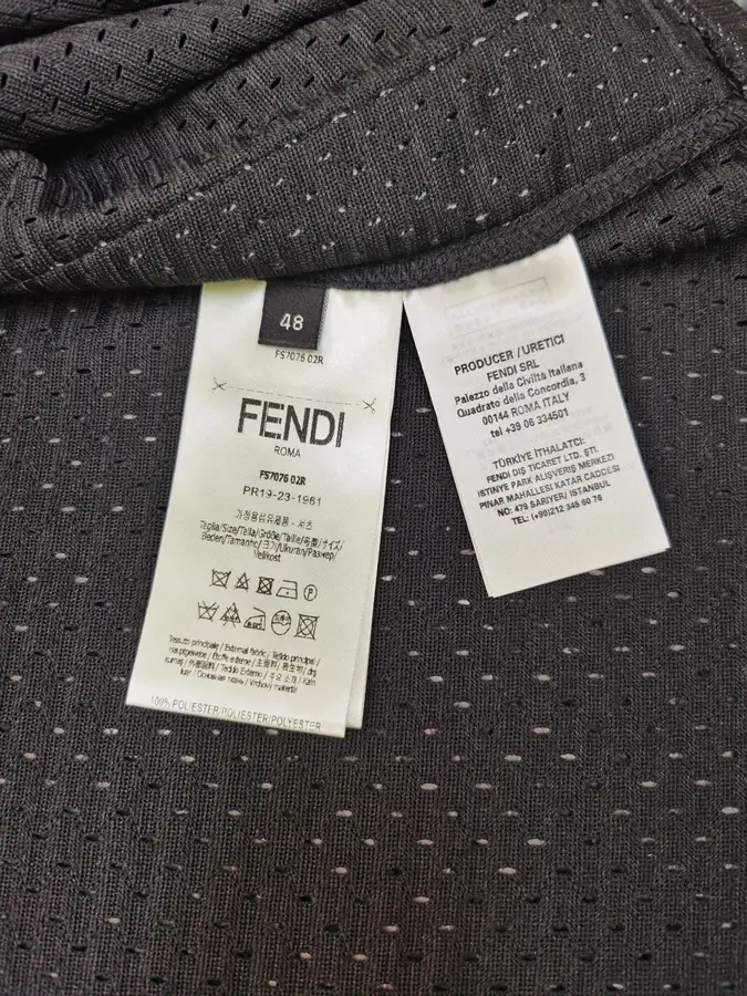 펜디 로고 자수 메쉬 탱크 탑 블랙