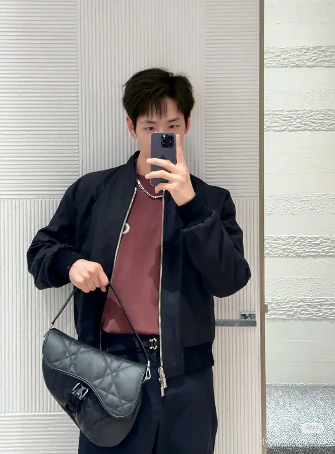 디올 크리스찬 디올 커츄얼 리버서블 재킷