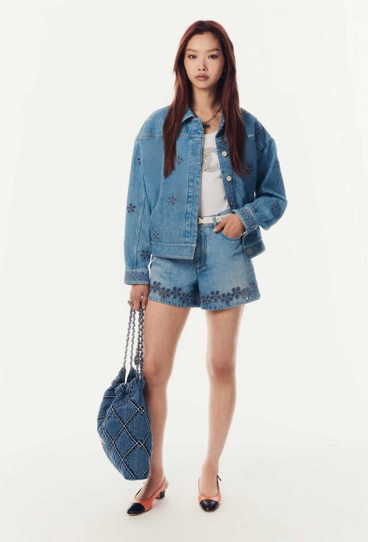 샤넬 자수데님 쇼츠 라이트 블루