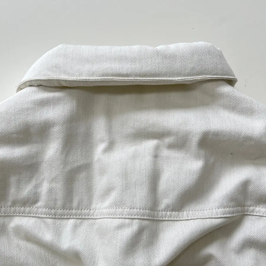 발렌시아가 화이트 데님 패딩 자켓