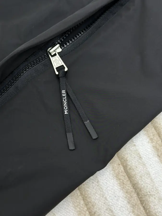 몽클레어 Frema 셔츠 재킷