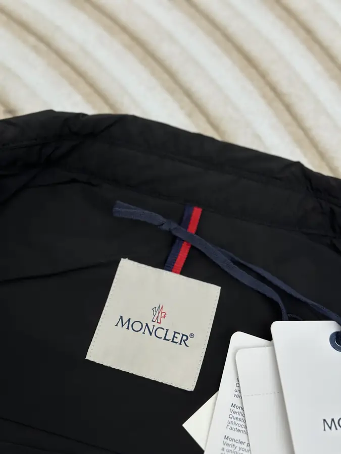 몽클레어 Frema 셔츠 재킷