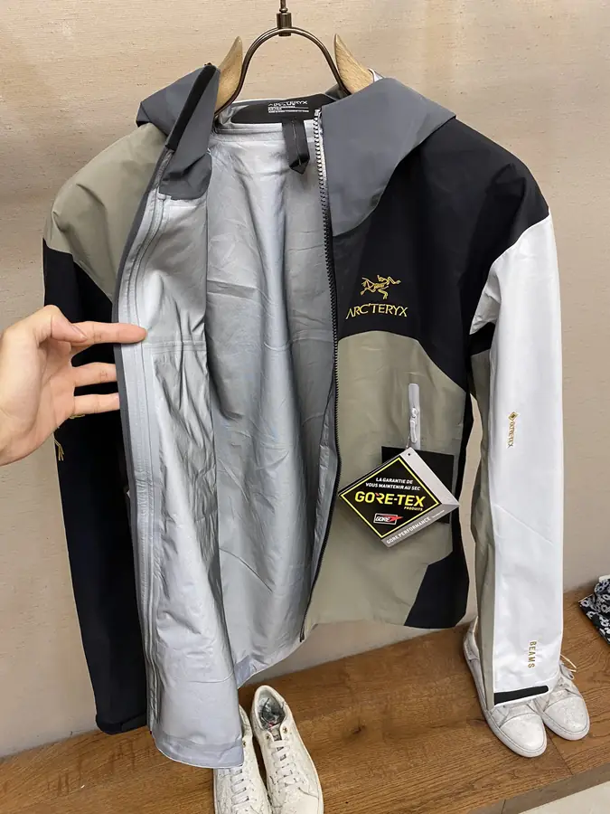 아크테릭스 X 빔즈 22FW 베타 자켓 디멘션 멀티