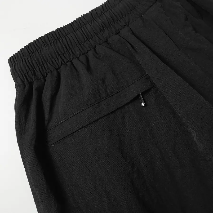 발렌시아가 오운더런 쇼츠 블랙