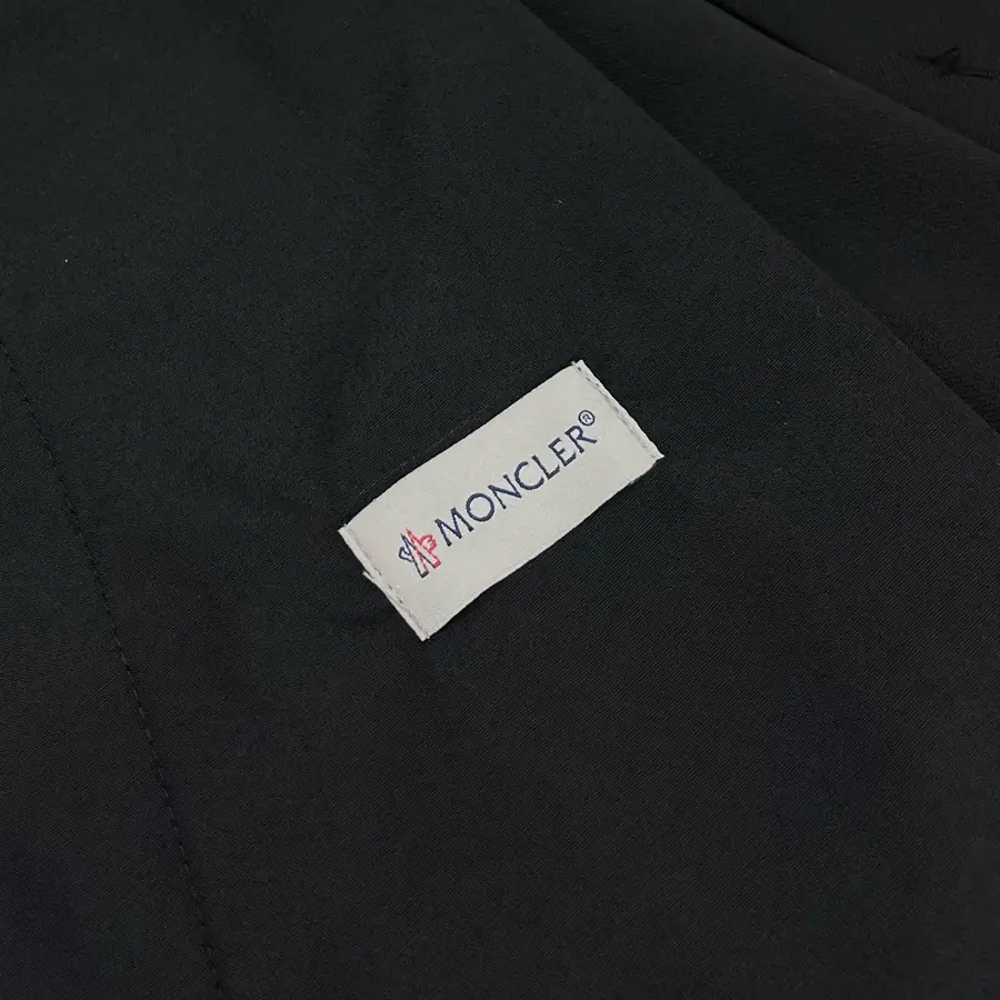 몽클레어 트윌 조깅 팬츠 블랙
