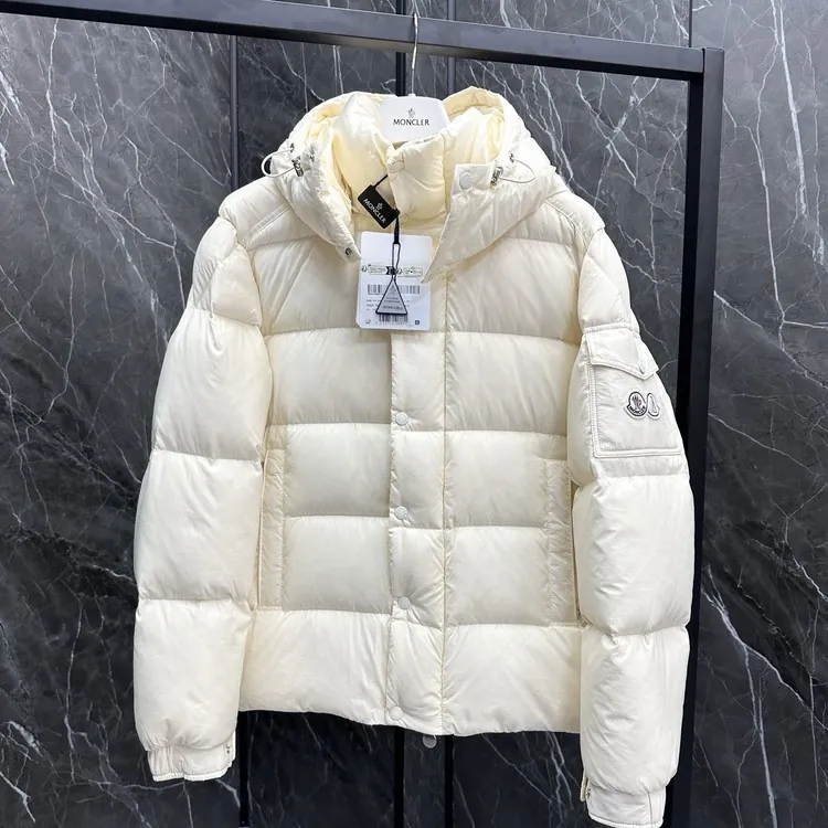 몽클레어 마야 다운 화이트