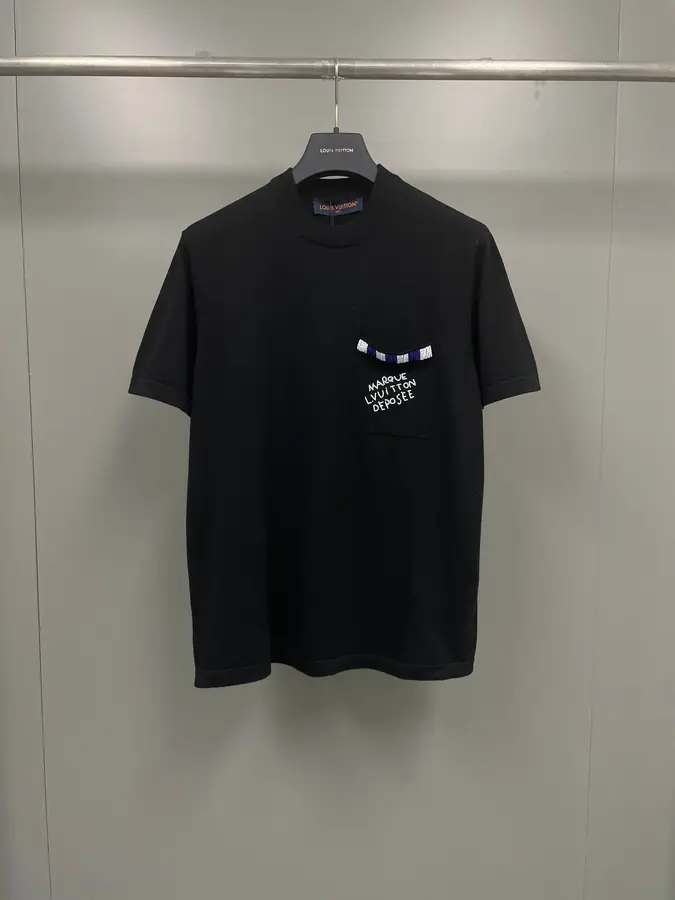 루이비통 엠벨리시드 쇼트 슬리브드 코튼 크루넥 티셔츠 1AFRJG