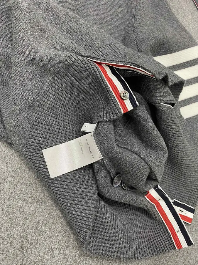 톰브라운 밀라노 브이넥 카디건 미디엄 그레이