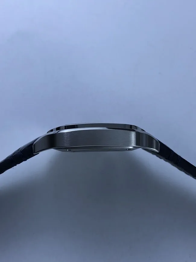 까르띠에 산토스 35mm 미디움 블루 스트랩 상세 이미지 3