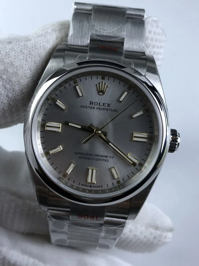 롤렉스 오이스터 퍼페츄얼 41mm 실버 상세 이미지 2