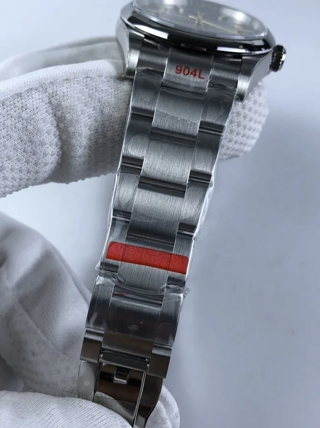 롤렉스 오이스터 퍼페츄얼 41mm 실버 상세 이미지 4