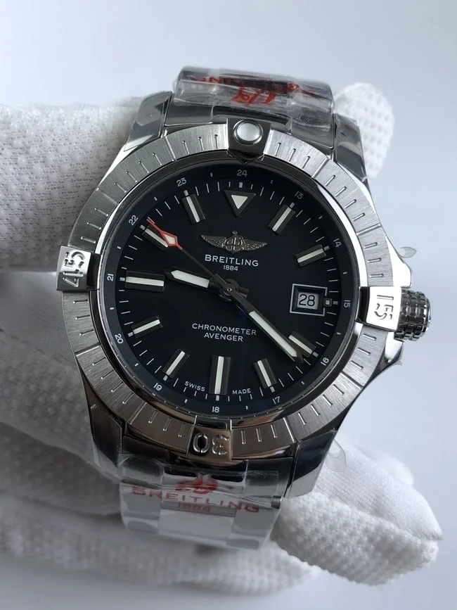 브라이틀링 어벤져 43mm 블랙다이얼 브슬 상세 이미지 2
