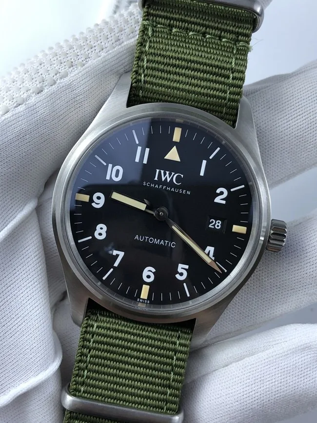 IWC 마크18 트리뷰트 블랙다이얼 그린 나일론 상세 이미지 2