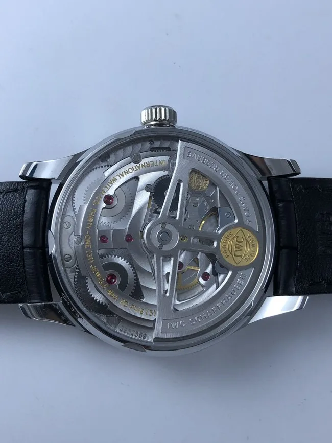 IWC 포르투기저 화이트다이얼 블루핸즈 상세 이미지 3