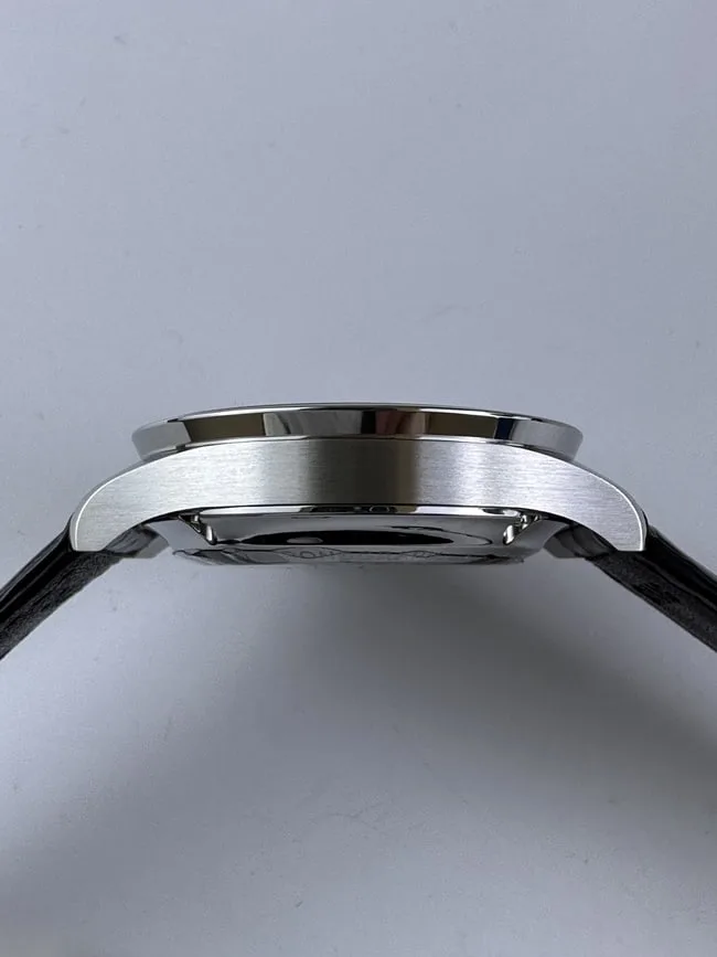 IWC 포르투기저 크로노그래프 그린 다이얼 상세 이미지 5