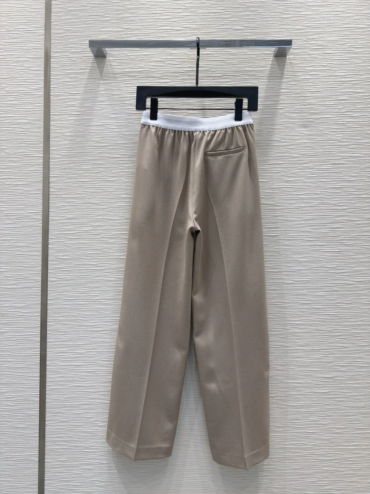 로에베 로고 밴딩 팬츠 베이지 상세 이미지 3
