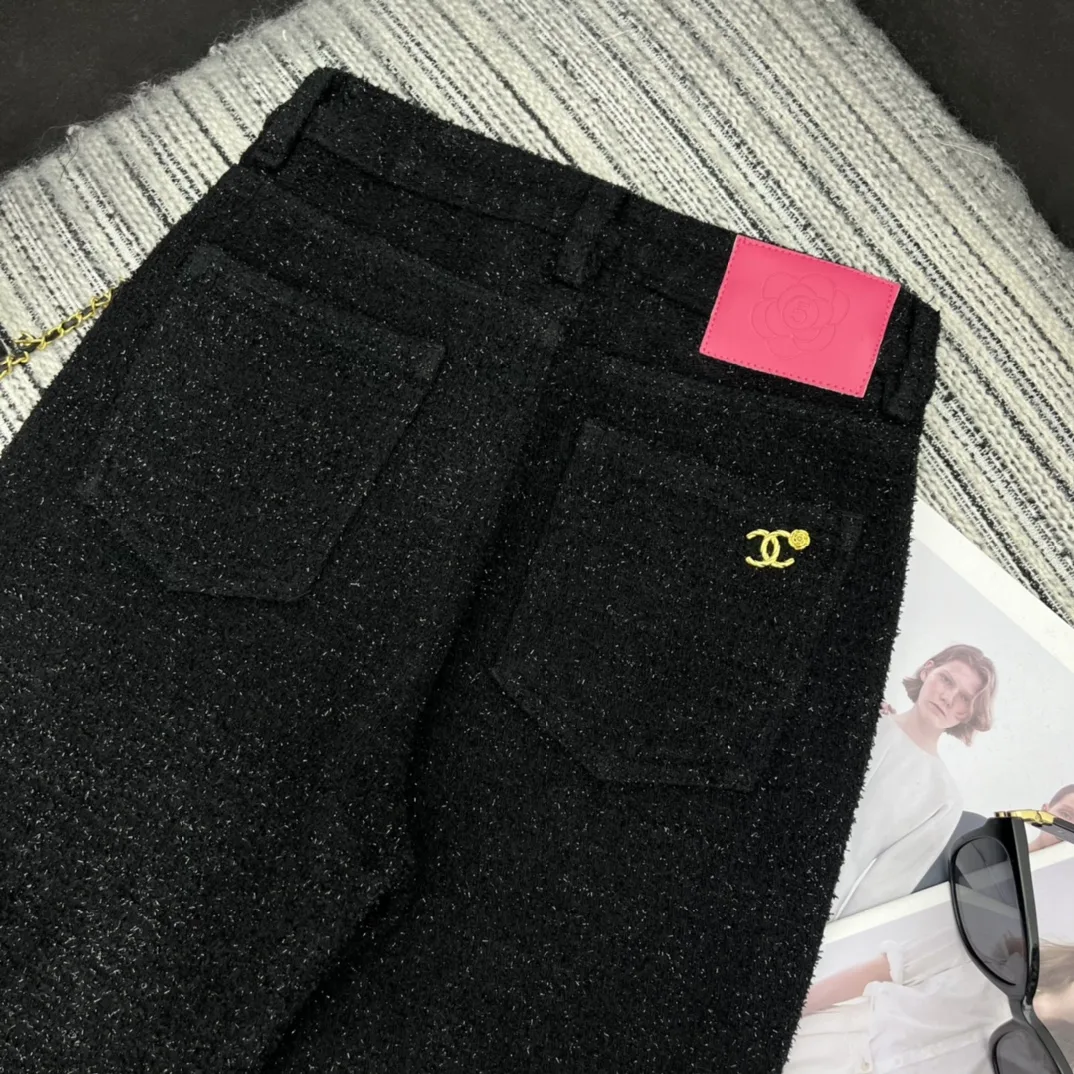 샤넬 로고 메탈 데님 팬츠 블랙 상세 이미지 6