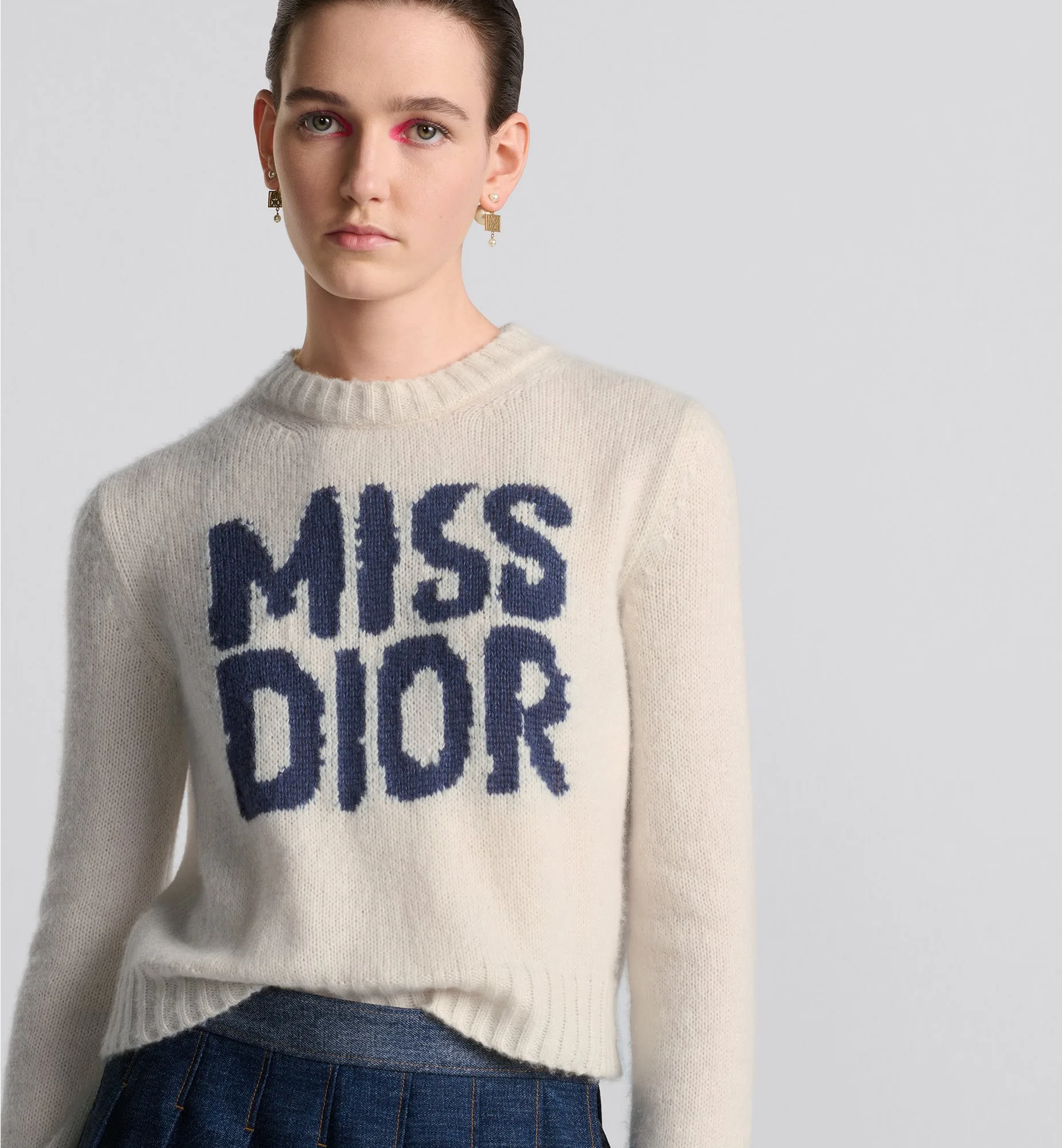 디올 블루 Miss Dior Graffiti 모티브 에크루 캐시미어 실크 니트 상세 이미지 5