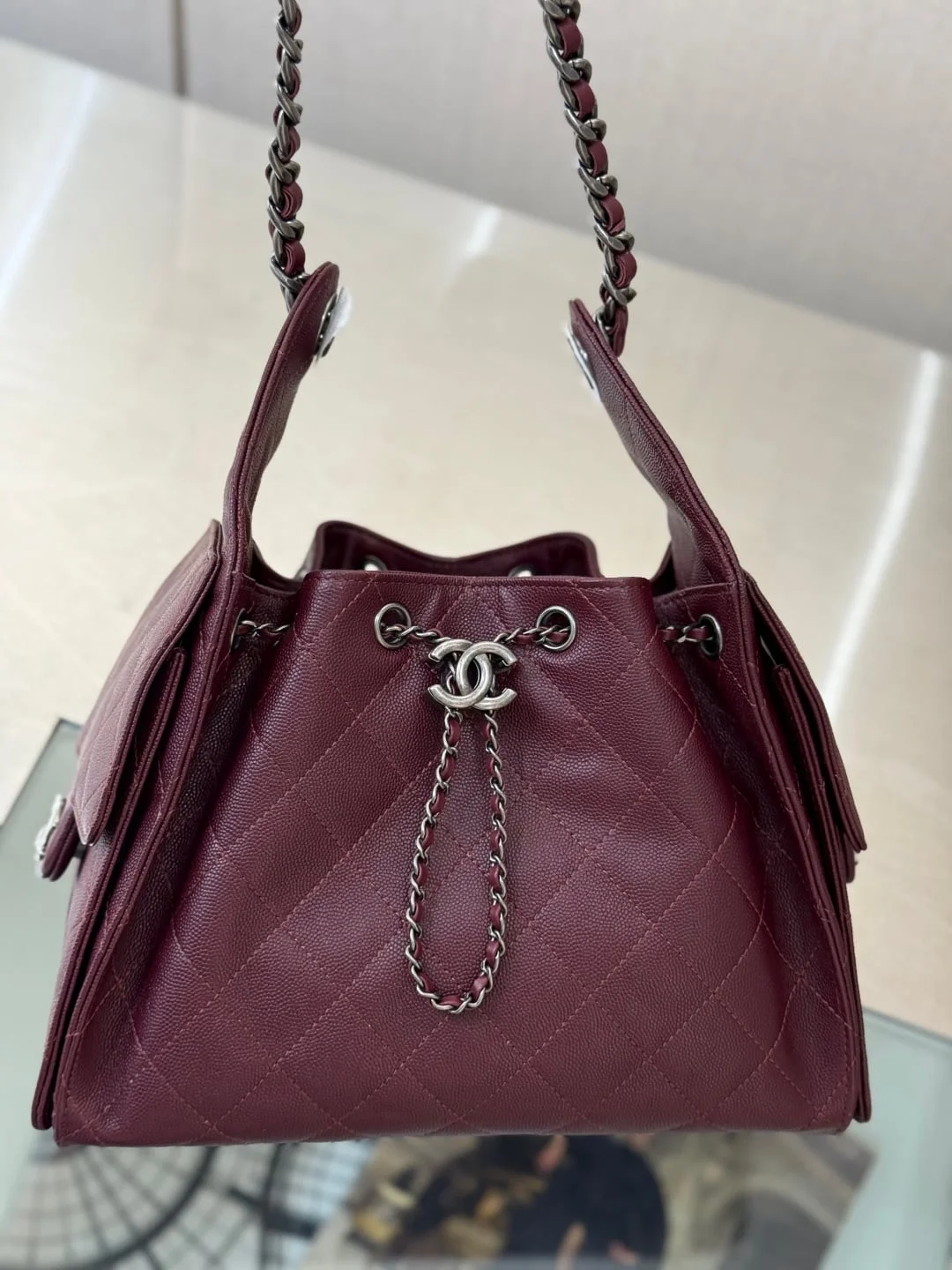 샤넬 26C 호보 언더암 백 레드