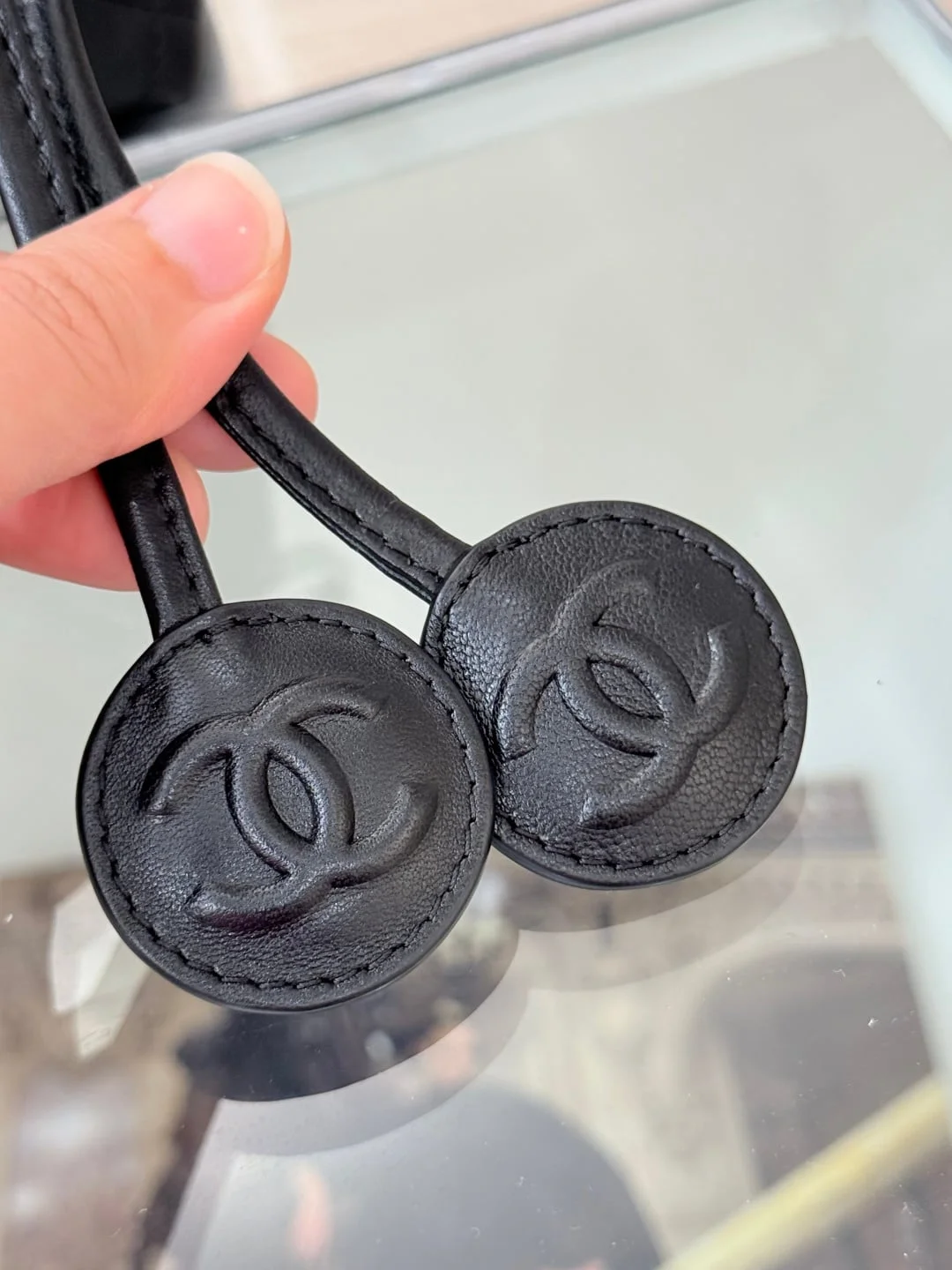 샤넬 26S 럭키백 블랙