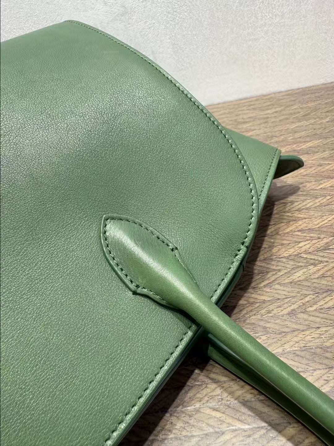 더 로우 말로 토트백 그린 미디움