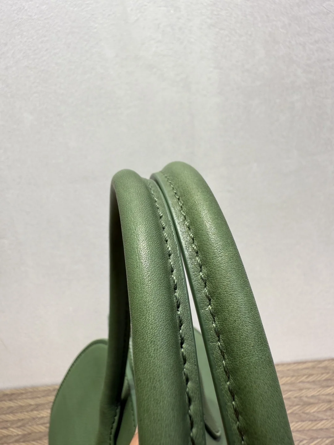 더 로우 말로 토트백 그린 스몰