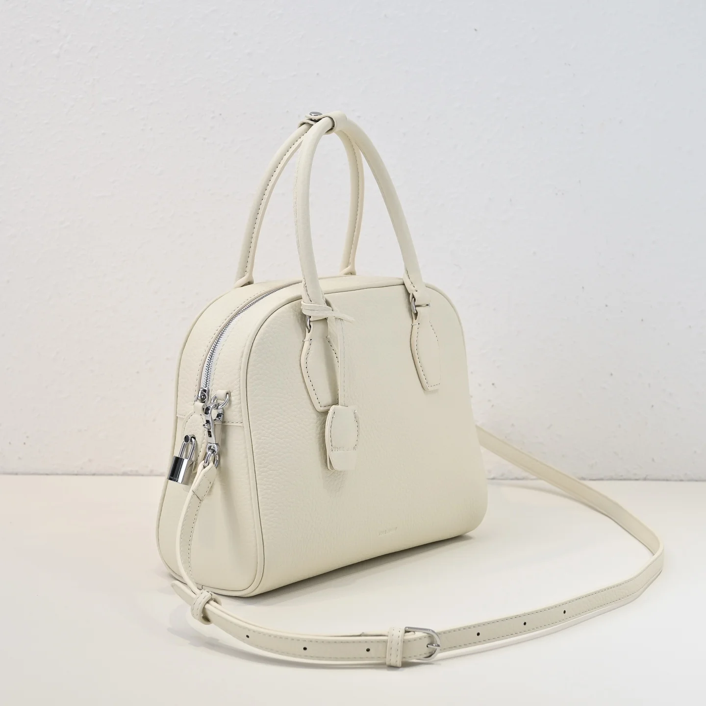 더 로우 인디아 10 볼링백 화이트 스몰