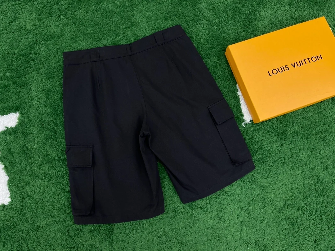 루이비통 LVSE 소프트 카고 쇼츠 블랙